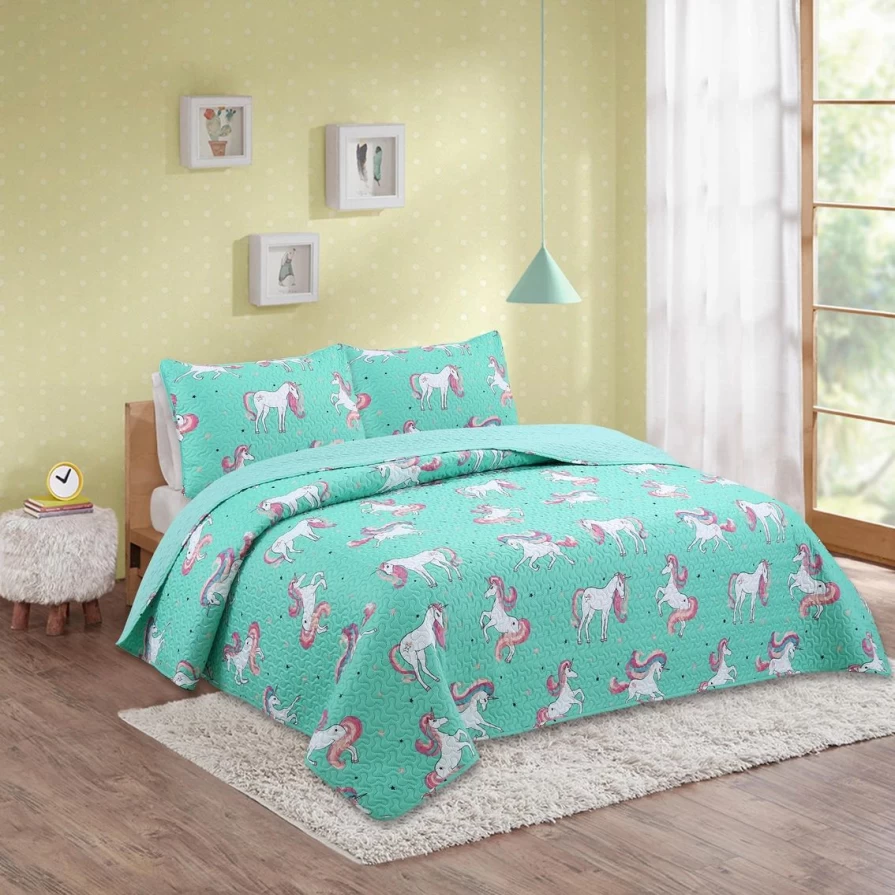 "Harper Lane Unicorn Quilt Set for Kids - 2 Piece Bedding Collection with Discount"