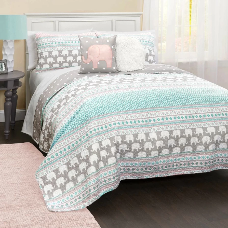 Affordable Elephant Print Quilt Set - Soft Bedding Collection for Cozy Comfort