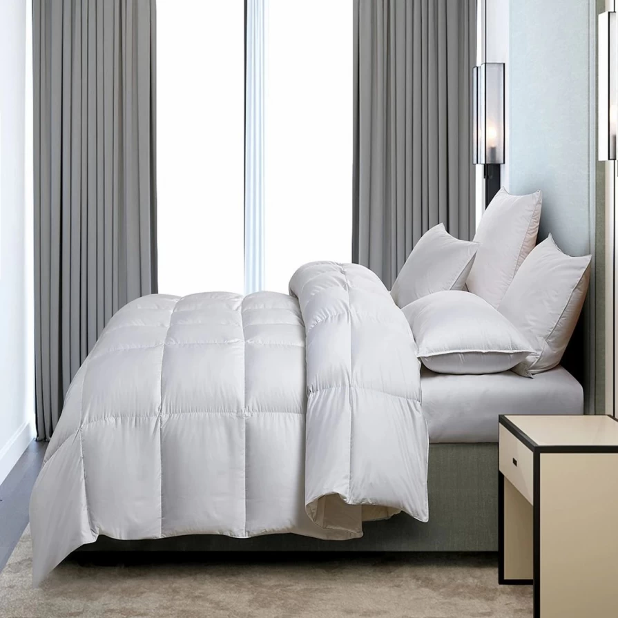 Affordable Serta Extra Warmth Down Alternative Comforter - Lightweight & Hypoallergenic