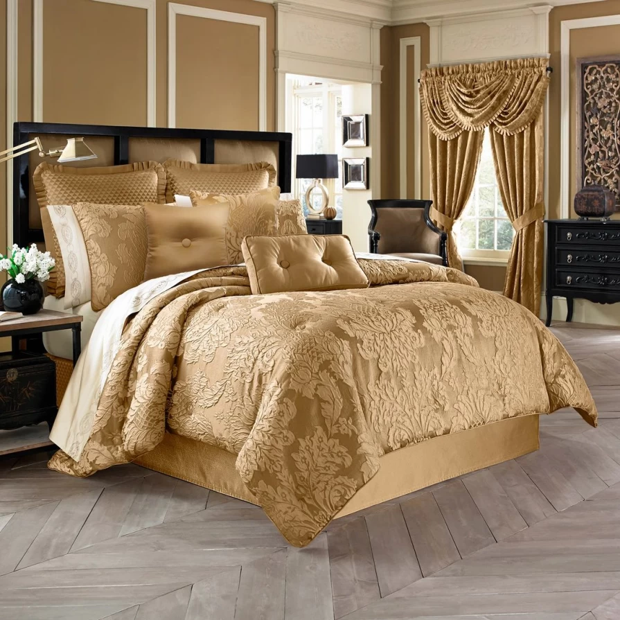 "5 Queens Court Colonial 4-Piece Comforter Set – Premium Bedding Collection"