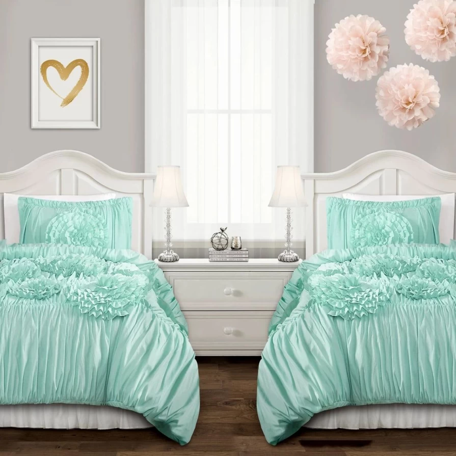 Lush Decor Serena Luxury Comforter Set - Soft Bedding Collection for Cozy Sleep