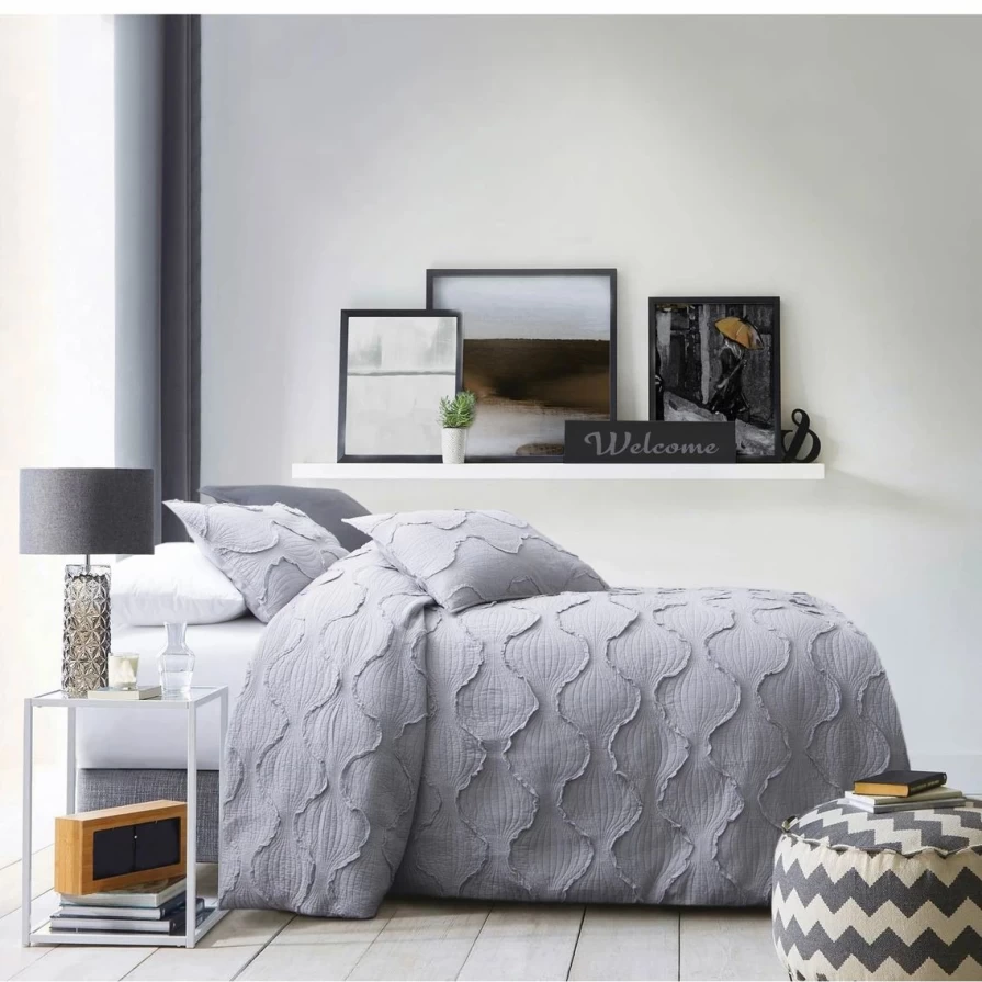 Luxury Michael Amini Janelle 3-Piece Duvet Cover Set - Premium Bedding Collection