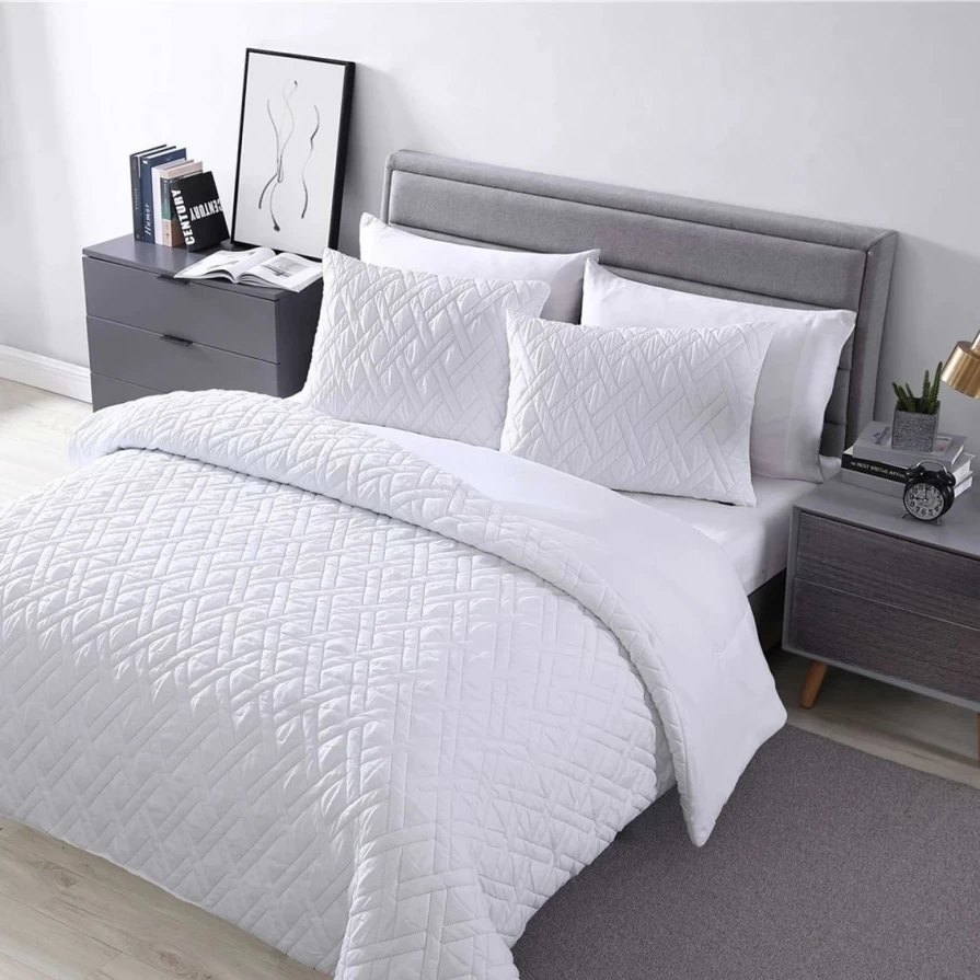 Larch 3-Piece Comforter Set - Premium Bedding Collection for Cozy Comfort