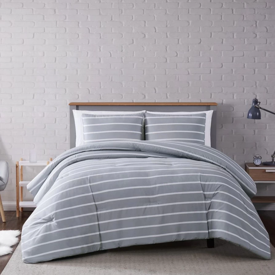 "Affordable 3-Piece Soft Stripe Comforter Set - Cozy Bedding Collection"