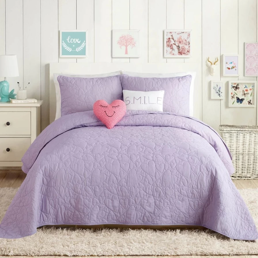 "Urban Playground Heart Print Quilt Set - Best Price & Cozy Comfort"