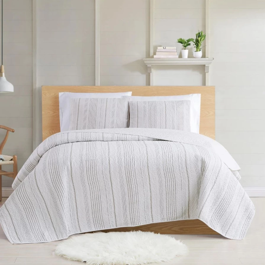 Cozy Striped 3-Piece Quilt Set - Warm Hearth Cottage Bedding Collection