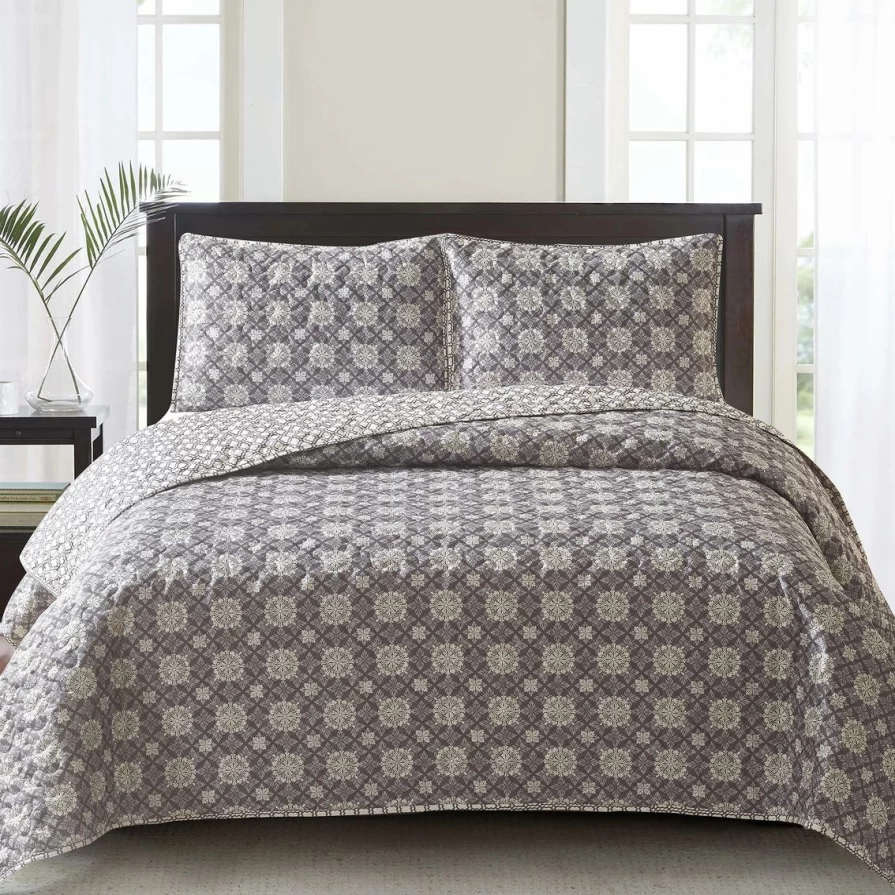 "Premium 3-Piece Mandala Lattice Quilt Set - Soft Bedding Collection"