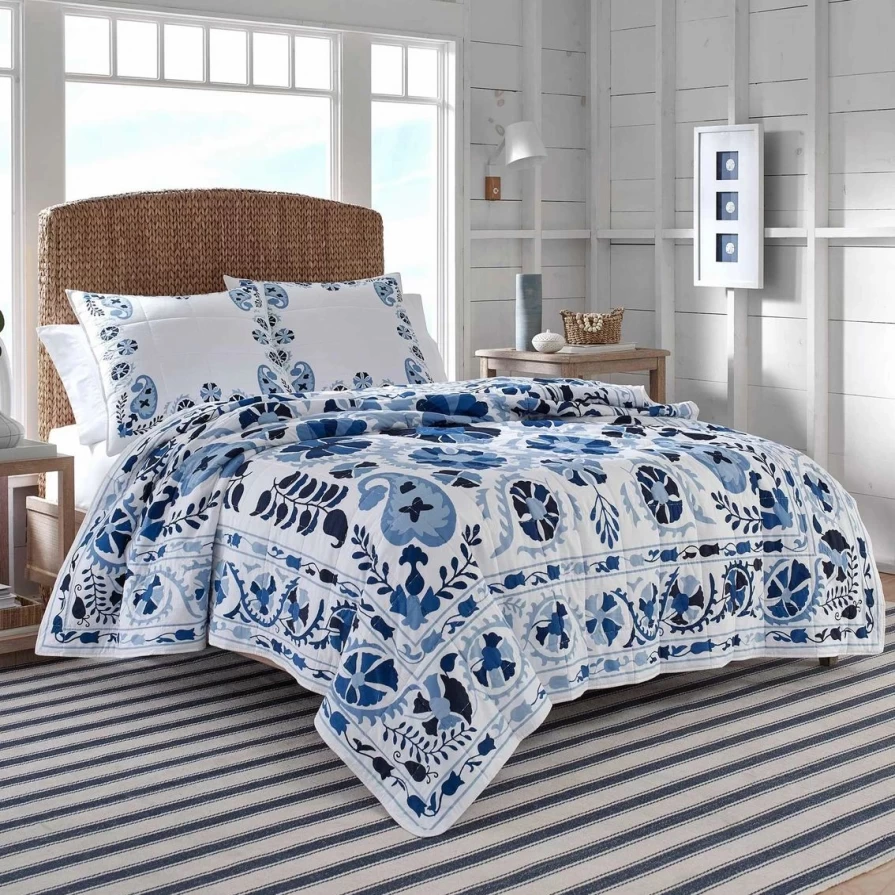 Southern Tide Corolla Quilt - Premium Comfort & Style for Cozy Living