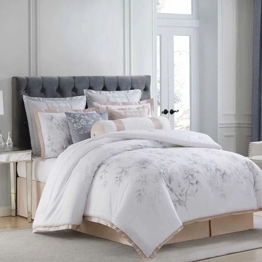 "Premium 4-Piece Cotton Printed Comforter Set – Soft & Stylish Bedding Collection"