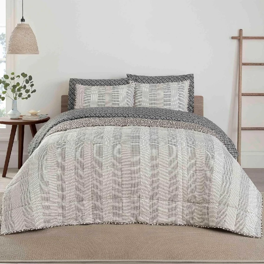 Premium Charcoal Quilt Set - Luxurious Bedding Collection for Comfort & Style