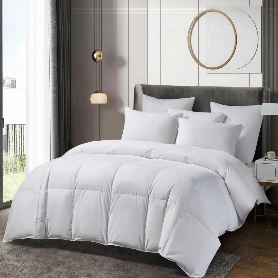 Premium Breathable Tencel-Cotton Blend Down Comforter – Hypoallergenic & Temperature Regulating