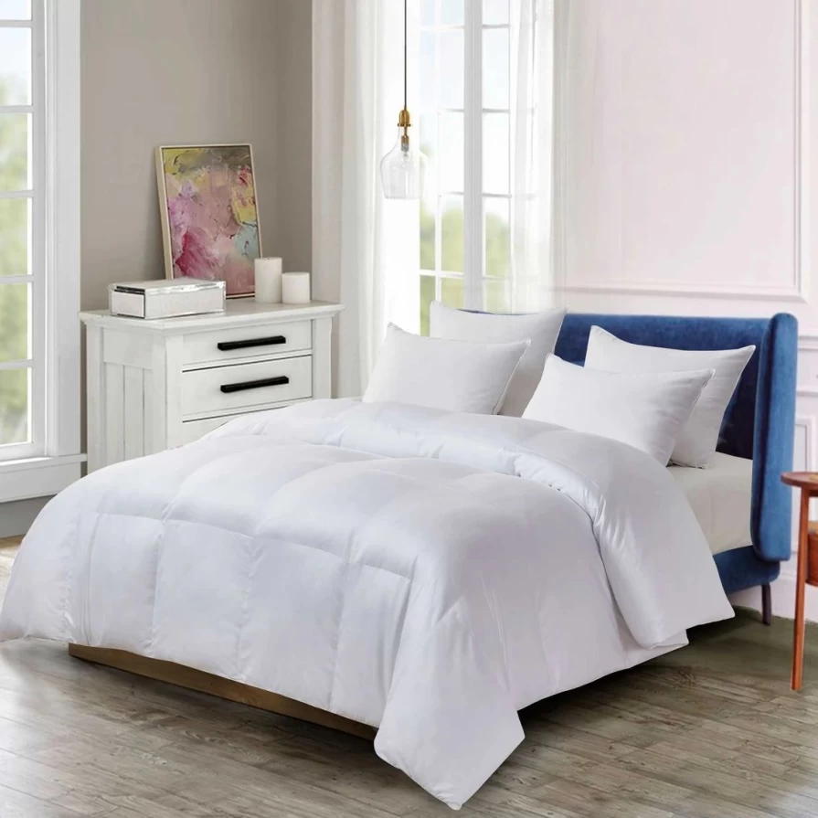 White All-Season Down-Alternative Microfiber Comforter - Soft & Hypoallergenic Bedding