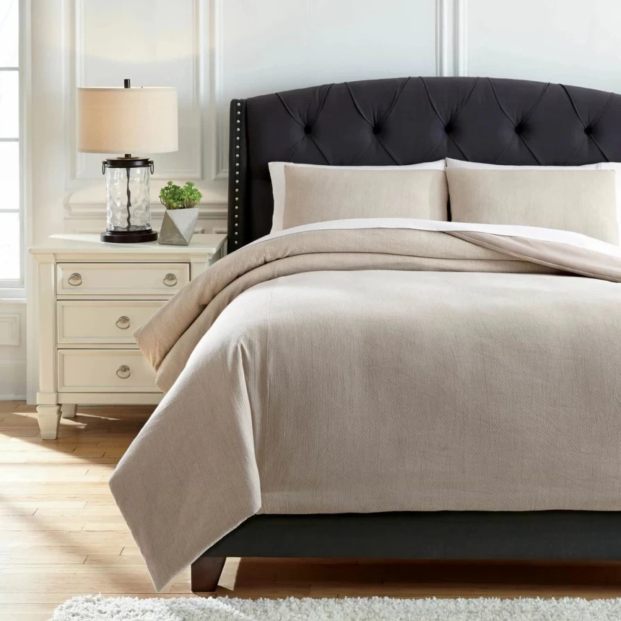 Signature Design by Ashley Mayda 3-Piece Comforter Set - Premium Bedding Collection