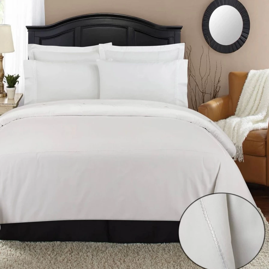 "Stylish Dot Print Duvet Cover Set - Modern Home Decor & Bedding Essentials"