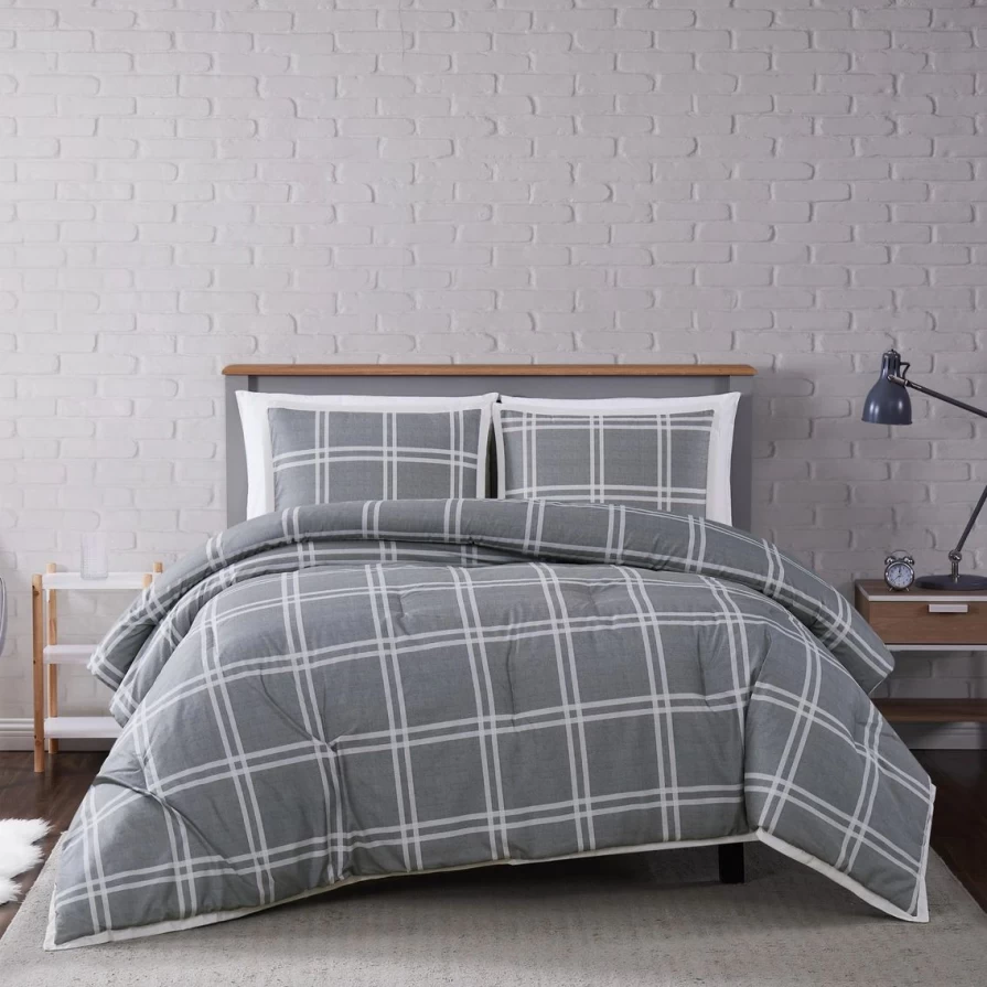 "Ultra Soft Leon Plaid Comforter Set - Cozy Bedding Collection"