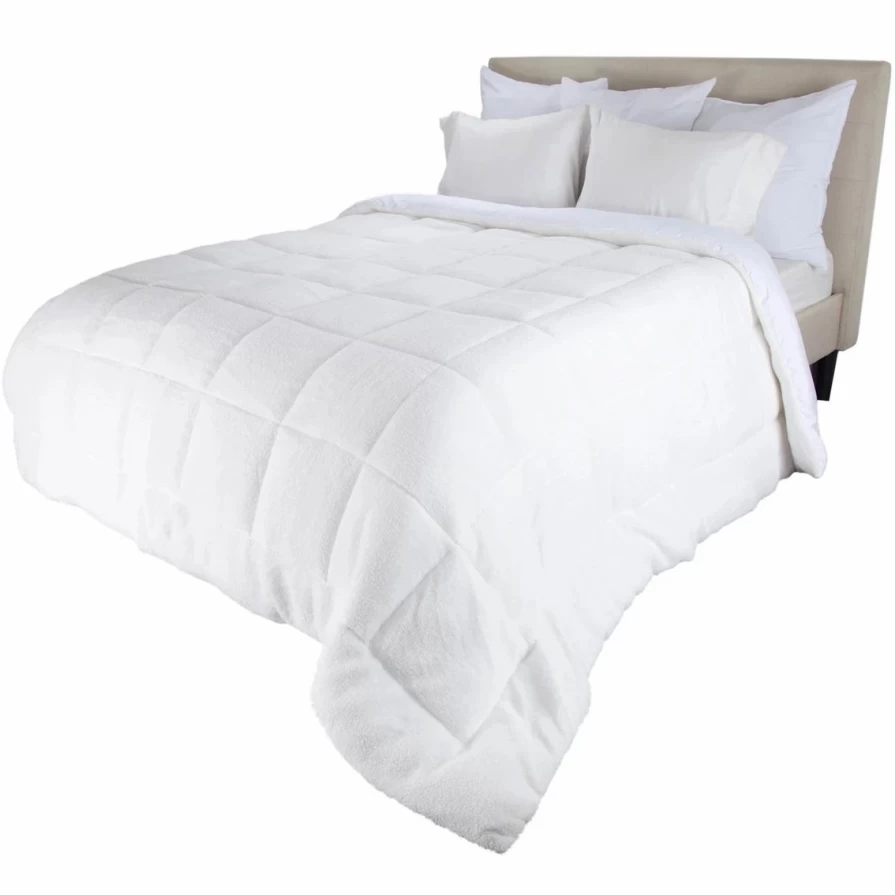 Luxurious Oversized Reversible Down Alternative Comforter with Sherpa - Bluestone Design for Cozy Home Comfort