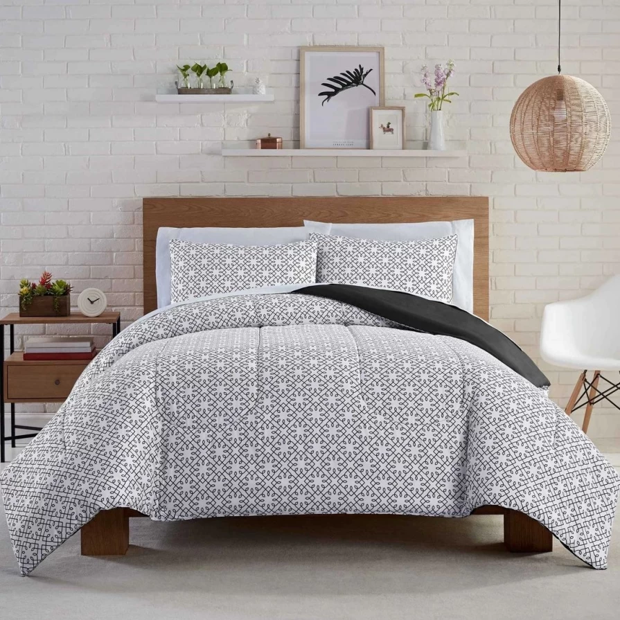 Lemon Tree Verona 3-Piece Comforter Set - Outlet Deal