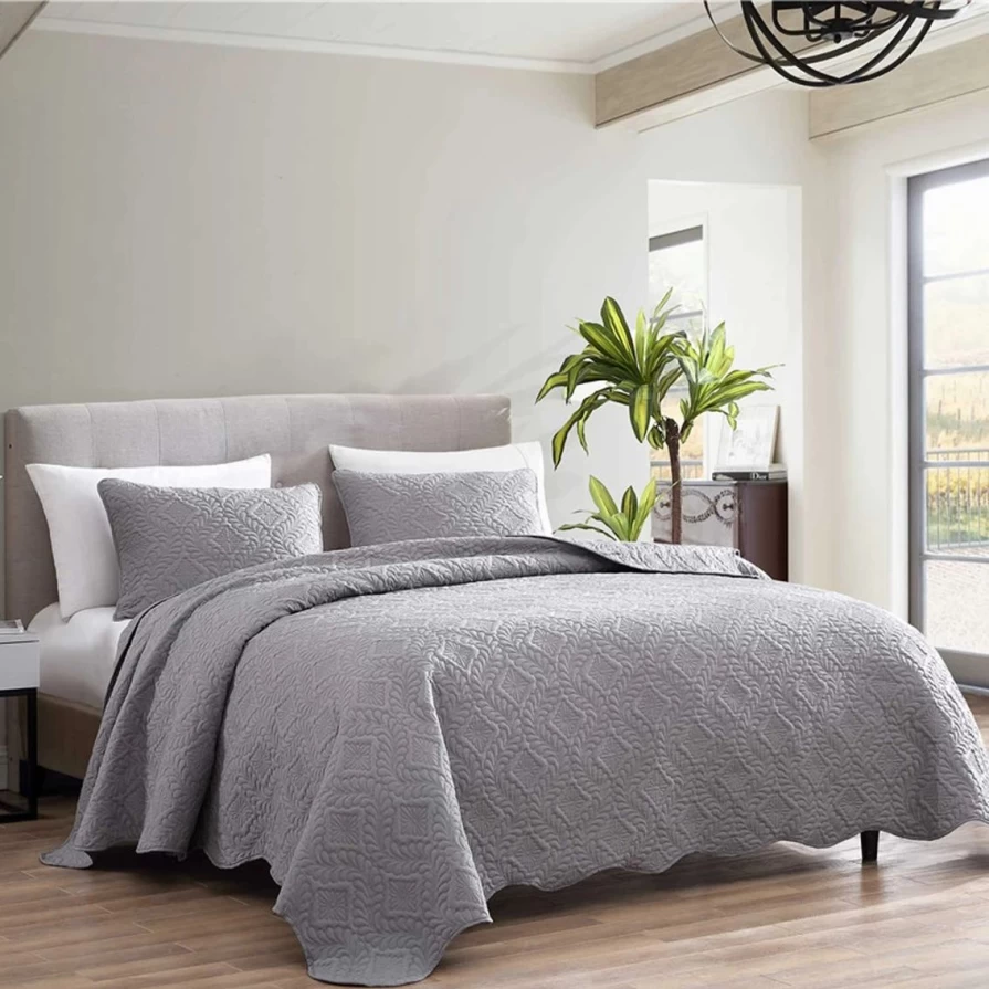 Luxury Ivy Bedspread 3-Piece Set by The Nesting Company – Brand New Elegant Design