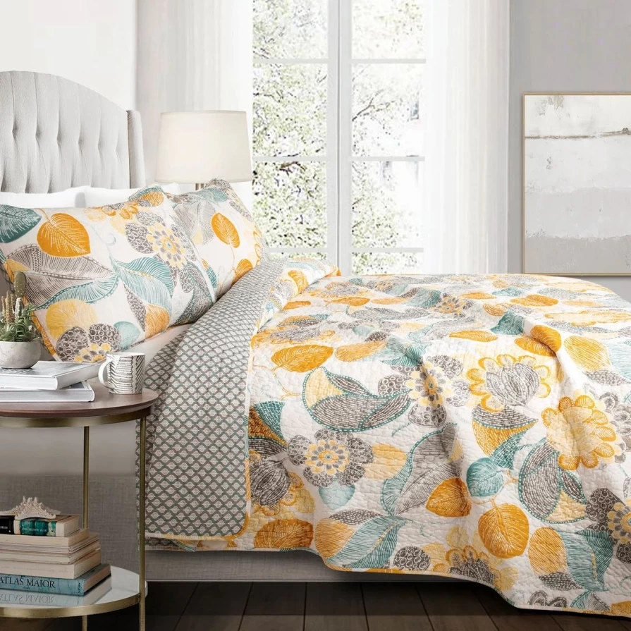 Layla 3-Piece King Quilt Set in Yellow and Gray - Wholesale Home Decor Bedding