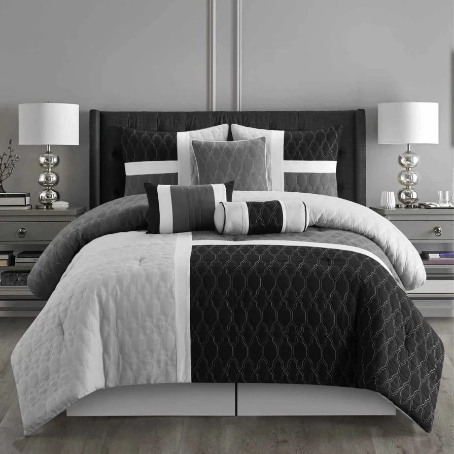 "Natalia 7-Piece Quilt Set - Premium Bedding Collection for Cozy Comfort"