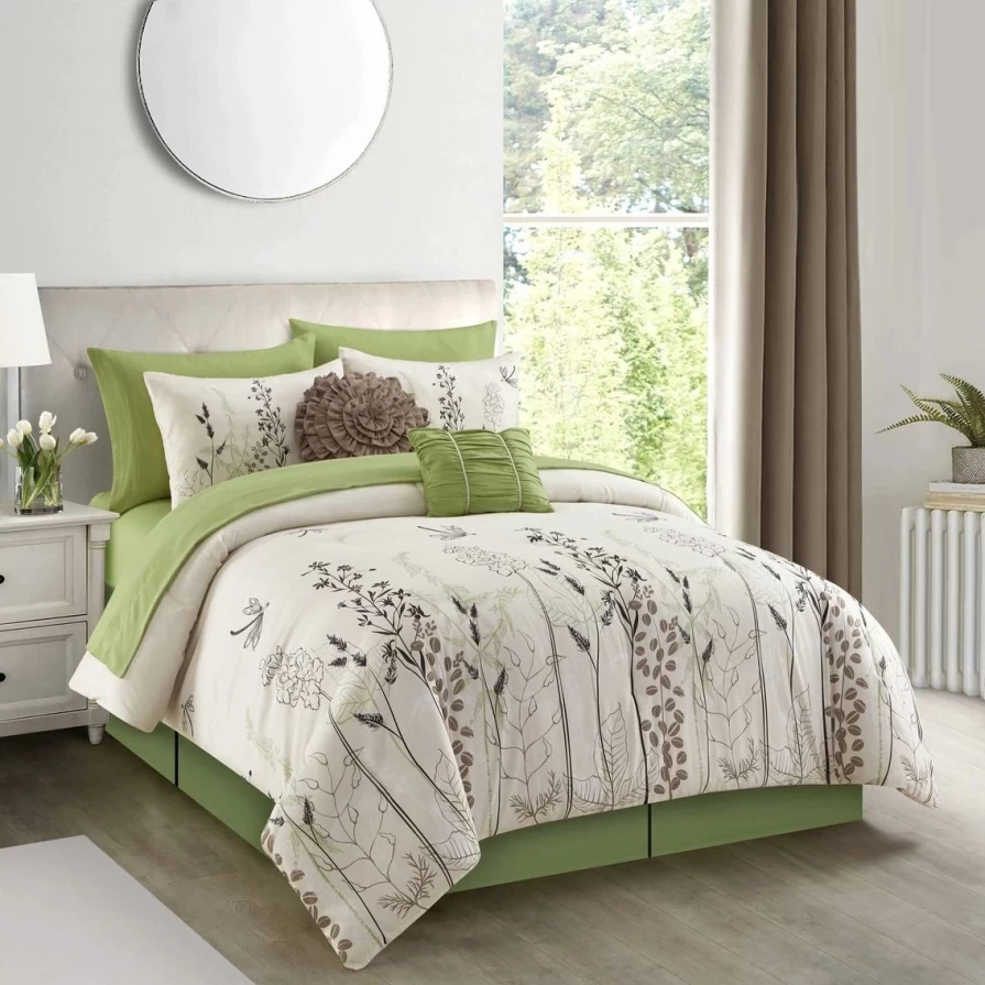 "Lloyd 10-Piece Comforter Set - Luxury Bedding Collection for Grand Avenue"