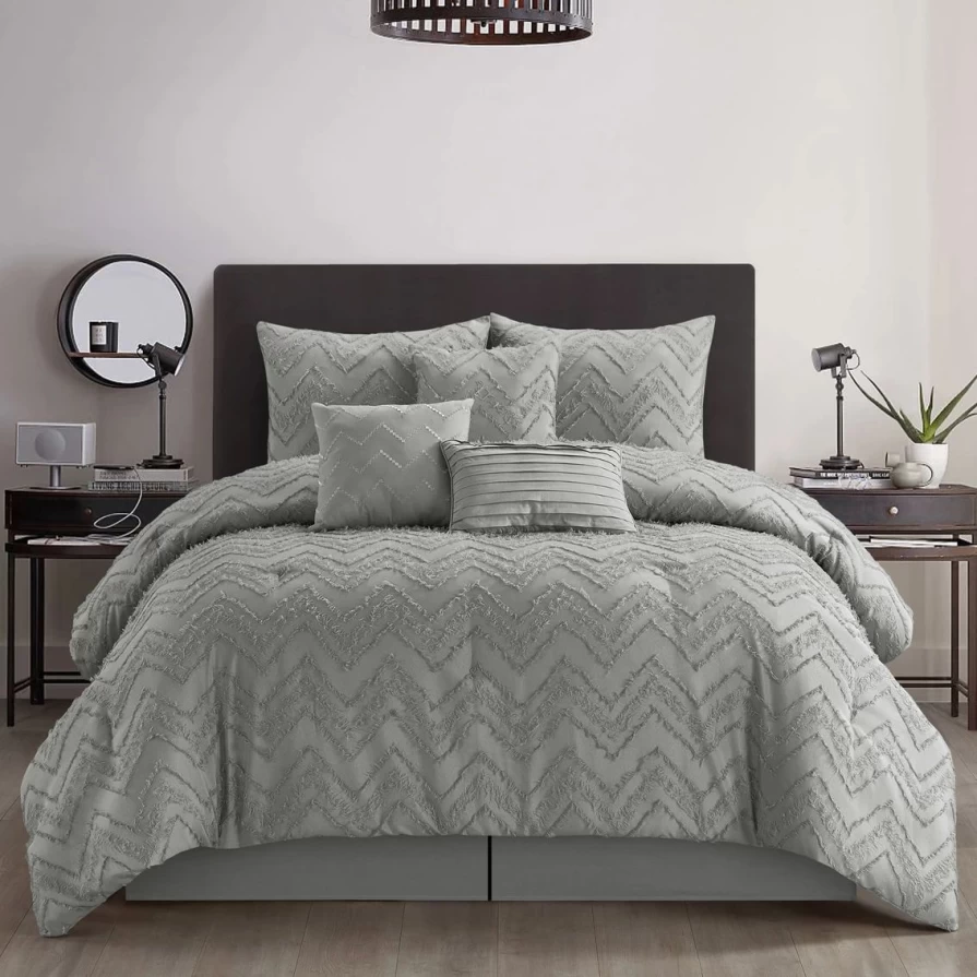 "Premium 7-Piece Farisa Comforter Set - Luxury Bedding Collection for Grand Avenue Homes"